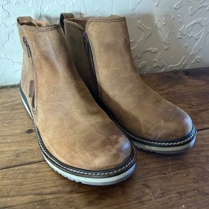 Keen Bailey Chelsea Ankle Boot like blunderstone